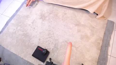 Natalie online show from 10, 1, 2025