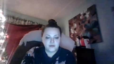 Natalie  online show from 4, 3, 2025