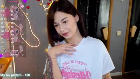 Snapshot of natalimillers chatting on 8, 10, 2025 Natali online show from 8, 10, 2025