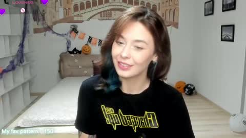 Snapshot of natalimillers chatting on 5, 11, 2025 Natali online show from 5, 11, 2025