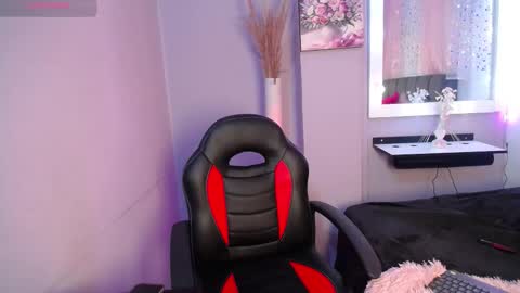 natalliapradas online show from 25, 9, 2025