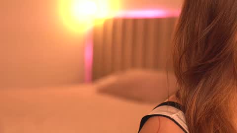 Snapshot of nataly_05 chatting on 9, 1, 2025 anatalybee online show from 9, 1, 2025