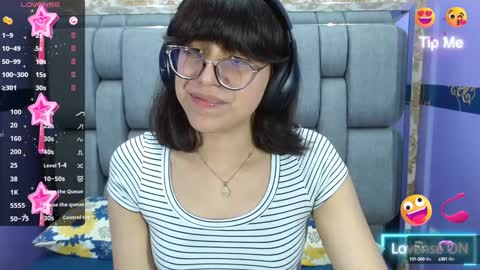 Snapshot of nataly_cloud chatting on 4, 12, 2024 N A T A L Y online show from 4, 12, 2024