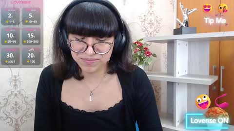 Snapshot of nataly_cloud chatting on 19, 12, 2024 N A T A L Y online show from 19, 12, 2024