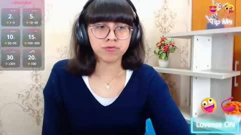 Snapshot of nataly_cloud chatting on 4, 1, 2025 N A T A L Y online show from 4, 1, 2025