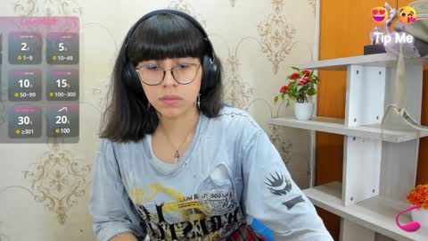 Snapshot of nataly_cloud chatting on 4, 2, 2025 N A T A L Y online show from 4, 2, 2025
