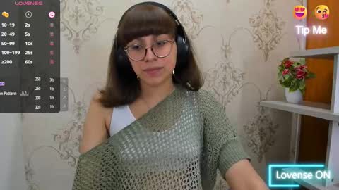 Snapshot of nataly_cloud chatting on 17, 2, 2025 N A T A L Y online show from 17, 2, 2025