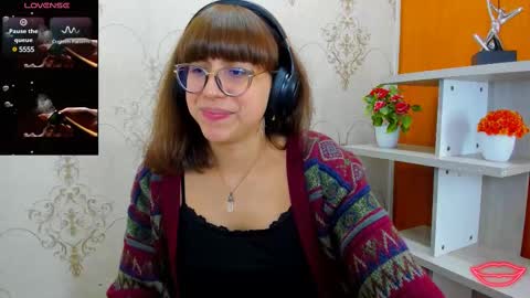Snapshot of nataly_cloud chatting on 1, 3, 2025 N A T A L Y online show from 1, 3, 2025