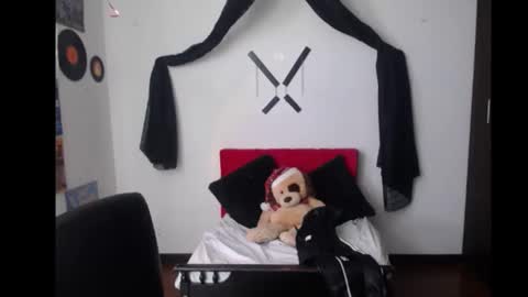 Snapshot of natalyescobar_lx chatting on 15, 1, 2025 Nataly Escobar online show from 15, 1, 2025