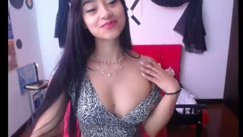 Snapshot of natalyescobar_lx chatting on 7, 2, 2025 Nataly Escobar online show from 7, 2, 2025