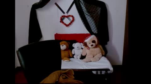 Snapshot of natalyescobar_lx chatting on 7, 3, 2025 Nataly Escobar online show from 7, 3, 2025