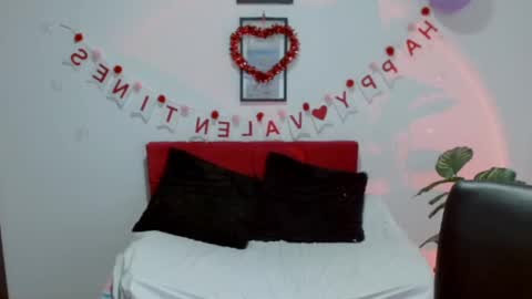 Snapshot of natalyescobar_lx chatting on 22, 9, 2025 Nataly Escobar online show from 22, 9, 2025