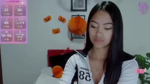 Snapshot of natalyescobar_lx chatting on 15, 10, 2025 Nataly Escobar online show from 15, 10, 2025