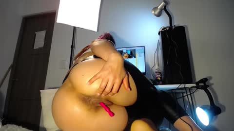 Natasha Bernett online show from 24, 2, 2025