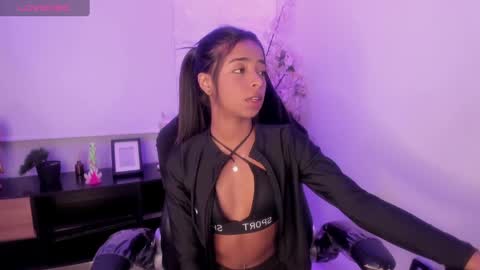 Snapshot of natasha_smith_ws chatting on 23, 1, 2025 Natasha  online show from 23, 1, 2025