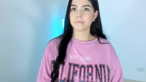 Snapshot of natasha_su chatting on 17, 9, 2025 Natalia online show from 17, 9, 2025