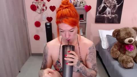 Nat online show from 22, 2, 2025