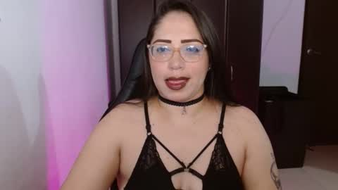 Natasha Smithe  online show from 27, 9, 2025