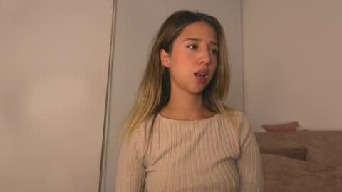 Natasha Independent model online show from 1, 12, 2025