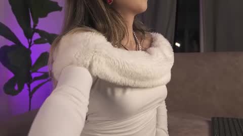 Natasha Independent model online show from 26, 2, 2026