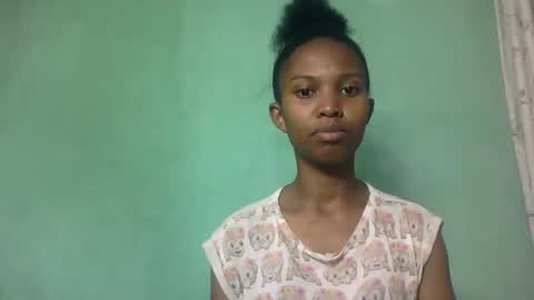 nathalie004 online show from 23, 10, 2025