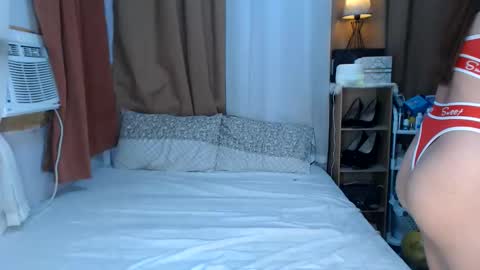 Snapshot of nathalie_hart chatting on 14, 5, 2026 Queen Marga online show from 14, 5, 2026