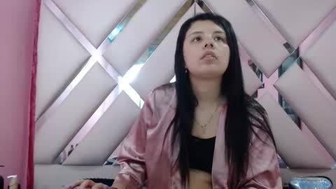 nathaly low online show from 1, 10, 2025