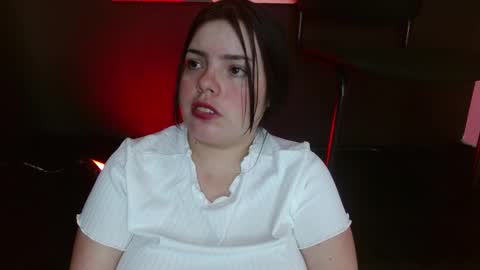 Snapshot of nathaly_rose1126 chatting on 6, 11, 2025 online show from 6, 11, 2025