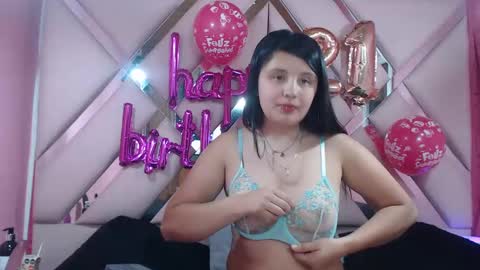 Snapshot of nathaly_sweet23 chatting on 16, 1, 2025 Nathaly sweet online show from 16, 1, 2025