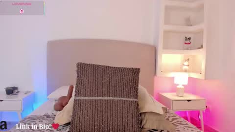 Snapshot of nathalyn05 chatting on 28, 10, 2025 NATHALY online show from 28, 10, 2025