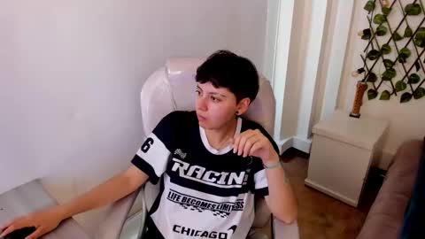 Snapshot of nathalyy_ds chatting on 29, 10, 2025 nathalyy_ds online show from 29, 10, 2025