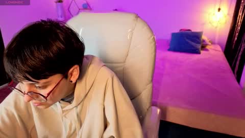 Snapshot of nathalyy_ds chatting on 8, 11, 2025 nathalyy_ds online show from 8, 11, 2025