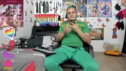 Snapshot of nathan_sanchez chatting on 12, 1, 2025 Nathan online show from 12, 1, 2025