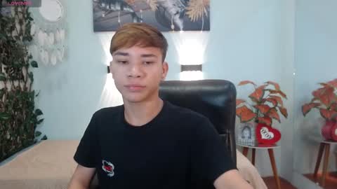 Snapshot of nathanclay chatting on 16, 12, 2025 nathanclay online show from 16, 12, 2025