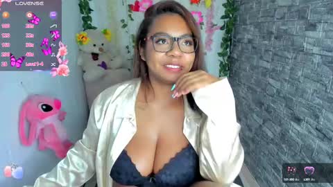 Naty online show from 9, 3, 2025
