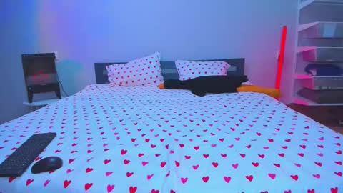 Snapshot of natishaloveu chatting on 21, 11, 2025 Tisha online show from 21, 11, 2025