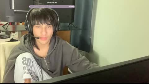 Snapshot of native_boy2 chatting on 16, 11, 2025 native_boy2 online show from 16, 11, 2025