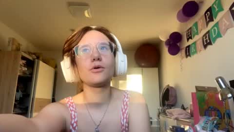 Natasha online show from 18, 10, 2025
