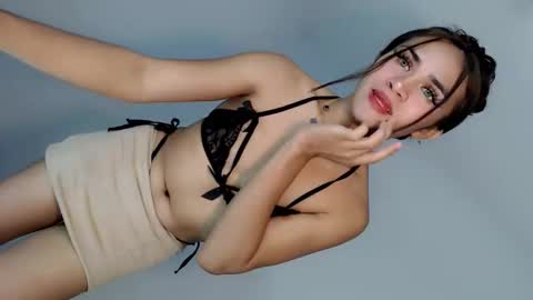Snapshot of nattayah chatting on 18, 4, 2026 Nathalie smith online show from 18, 4, 2026