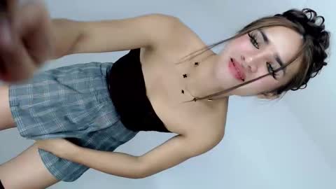 Snapshot of nattayah chatting on 22, 4, 2026 Nathalie smith online show from 22, 4, 2026