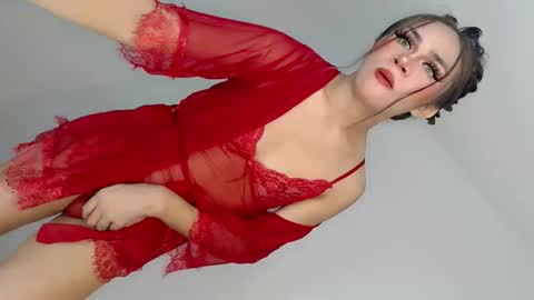 Snapshot of nattayah chatting on 8, 5, 2026 Nathalie smith online show from 8, 5, 2026