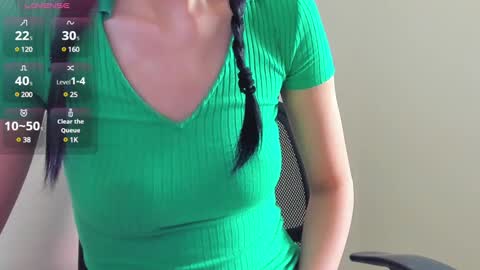 Snapshot of natural_form chatting on 9, 3, 2025 peach online show from 9, 3, 2025