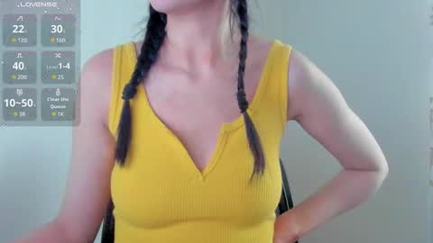 Snapshot of natural_form chatting on 14, 2, 2026 peach online show from 14, 2, 2026