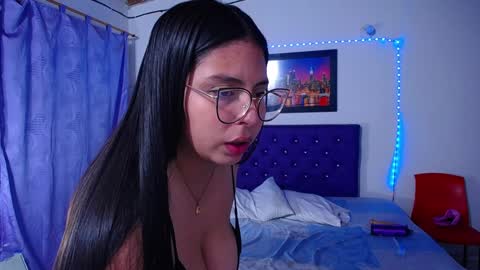 Snapshot of naturalboobs1 chatting on 25, 1, 2025 Annie online show from 25, 1, 2025