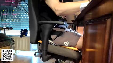 Nature online show from 10, 10, 2025