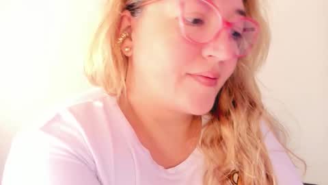 Snapshot of naty__mature_ chatting on 1, 12, 2025 Nataly online show from 1, 12, 2025