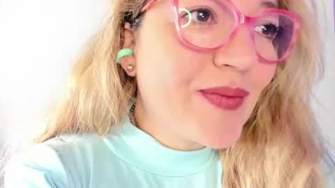 Snapshot of naty__mature_ chatting on 2, 12, 2025 Nataly online show from 2, 12, 2025