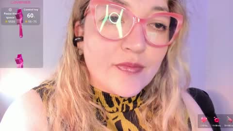 Nataly online show from 5, 4, 2026