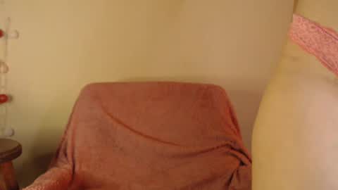 Snapshot of naty_naturalgirl chatting on 14, 10, 2025 Nataly online show from 14, 10, 2025
