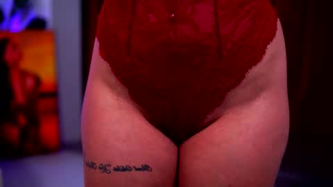 Snapshot of natydesiree chatting on 25, 11, 2025 Naty online show from 25, 11, 2025